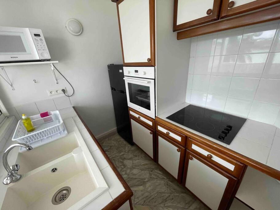 Appart Adorable Proche De La Baie Orientale, Idolem Residence Unite 2 - 57 Rue Du Mont Vernon 1 كول دي ساك المظهر الخارجي الصورة
